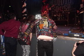 shout2