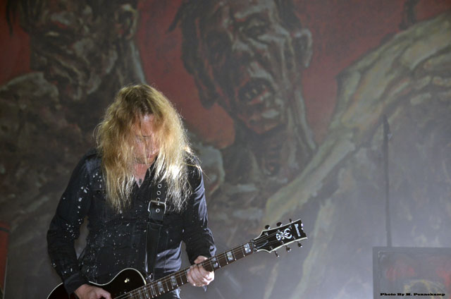 http://craneometal.com/images/stories/wacken/3/5.JPG